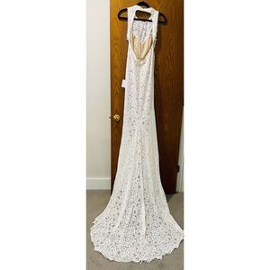 Brand new and never worn!